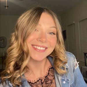 Meet your Posher, Grace